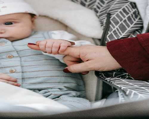 武汉借卵三代试管婴儿医院排名：助孕新选择与代生男孩指南